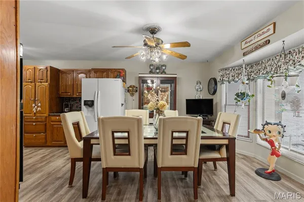 $589,000 | 213 Lincoln Lane, Winfield, MO 63389