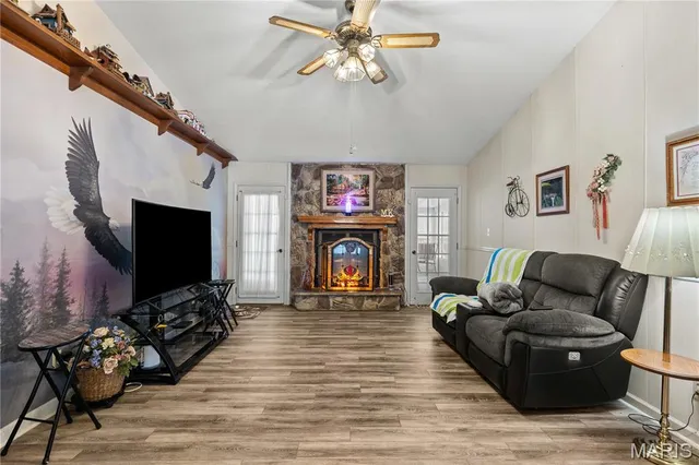 $599,000 | 213 Lincoln Lane, Winfield, MO 63389