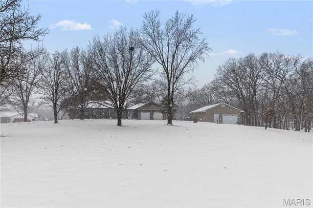 $599,000 | 213 Lincoln Lane, Winfield, MO 63389