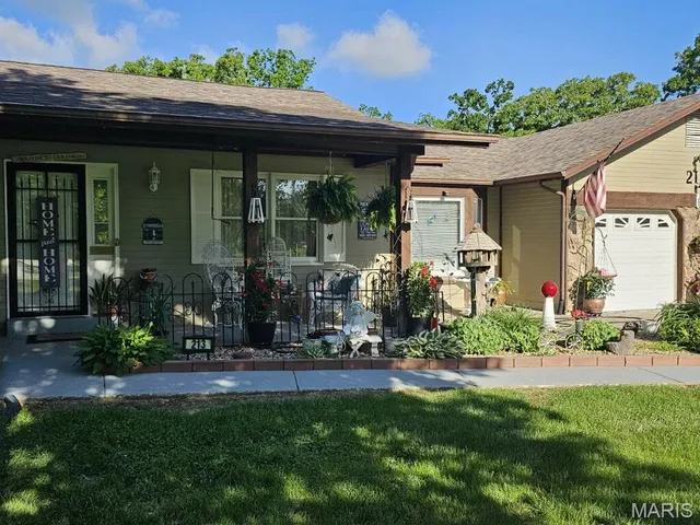 $599,000 | 213 Lincoln Lane, Winfield, MO 63389