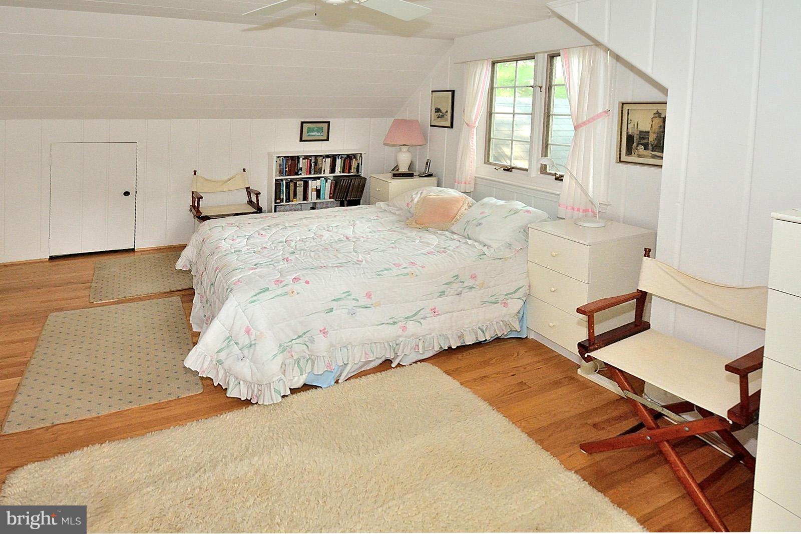 8020 Washington Road Alexandria, VA 22308 - Photo 13 of 20 Bedroom (Master)