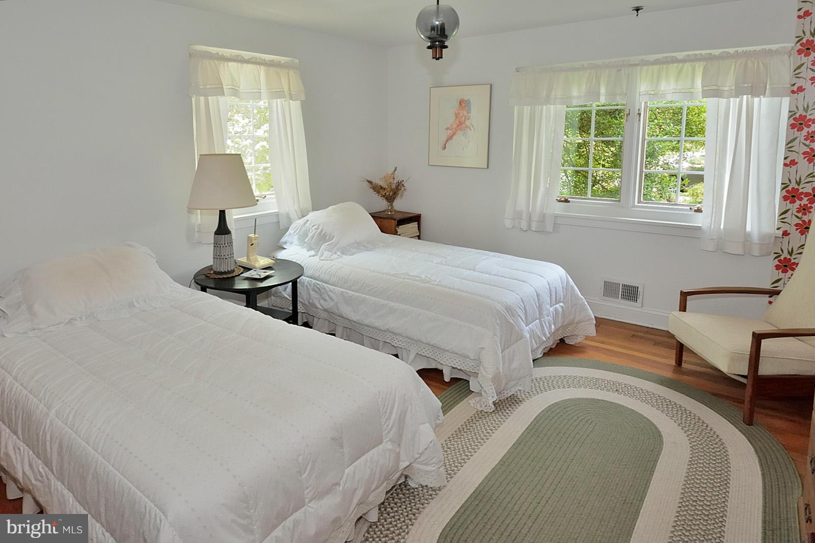 8020 Washington Road Alexandria, VA 22308 - Photo 10 of 20 Bedroom