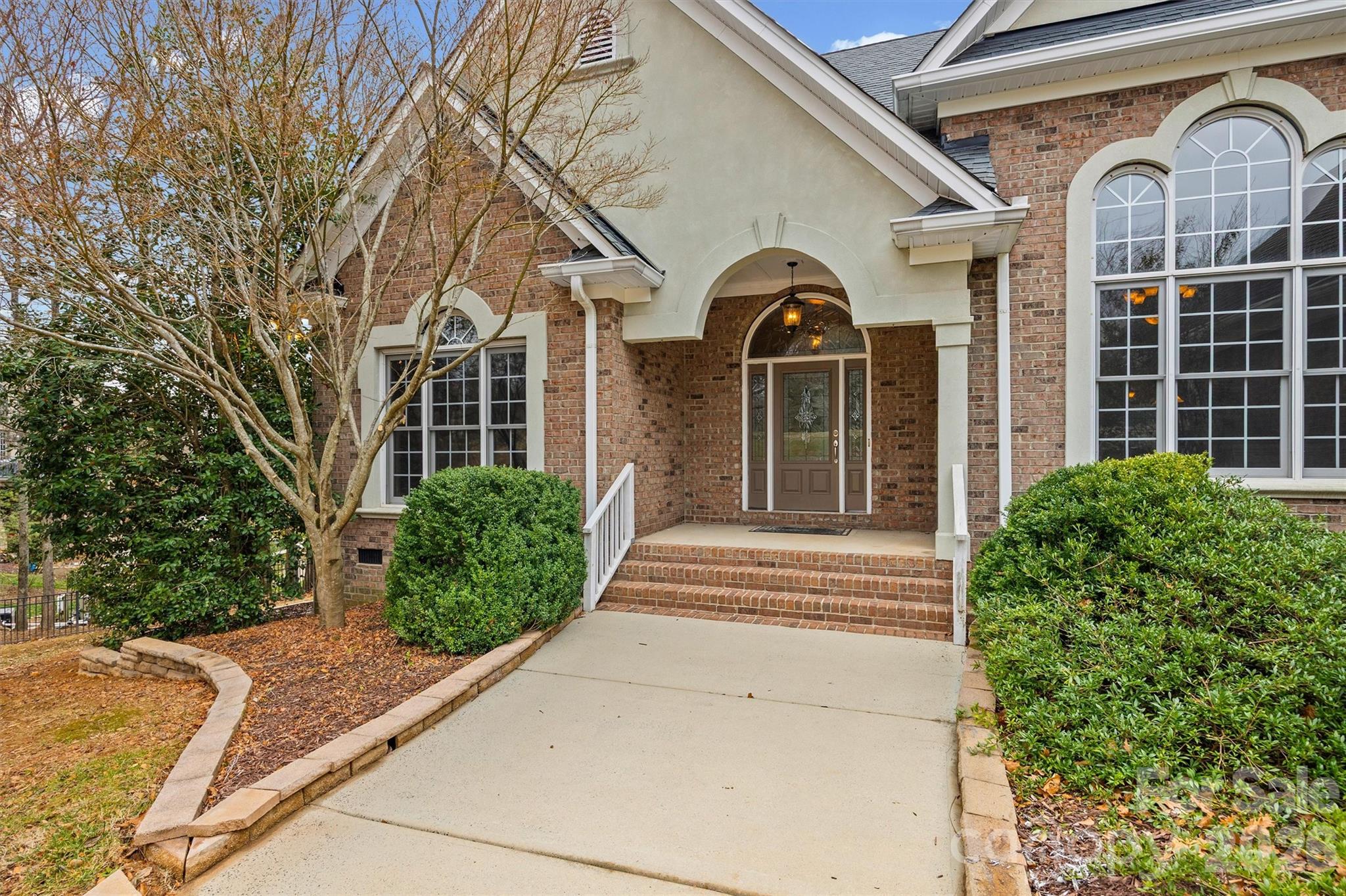 5807 Natoma Road Lake Wylie, SC 29710 - Photo 3 of 43 Gallery Image 3