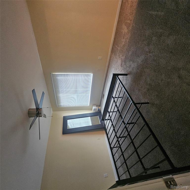 215 Oak Ridge Drive Pontiac, MI 48341 - Photo 15 of 34
