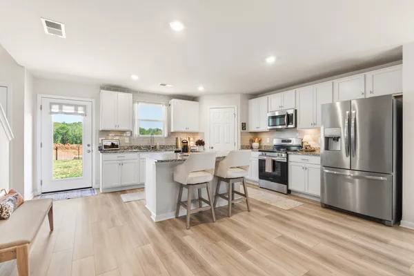 $439,000 | 613 Cedar Brk Drive, White House, TN 37188