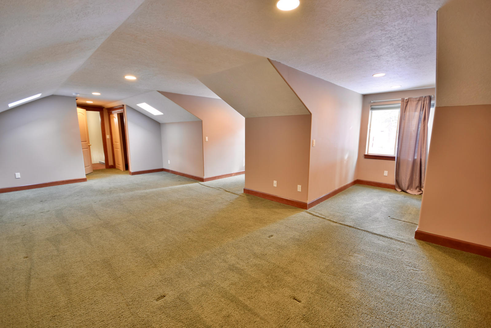 59985 Navajo Road Bend, OR 97702 - Photo 29 of 43 DSC_0045