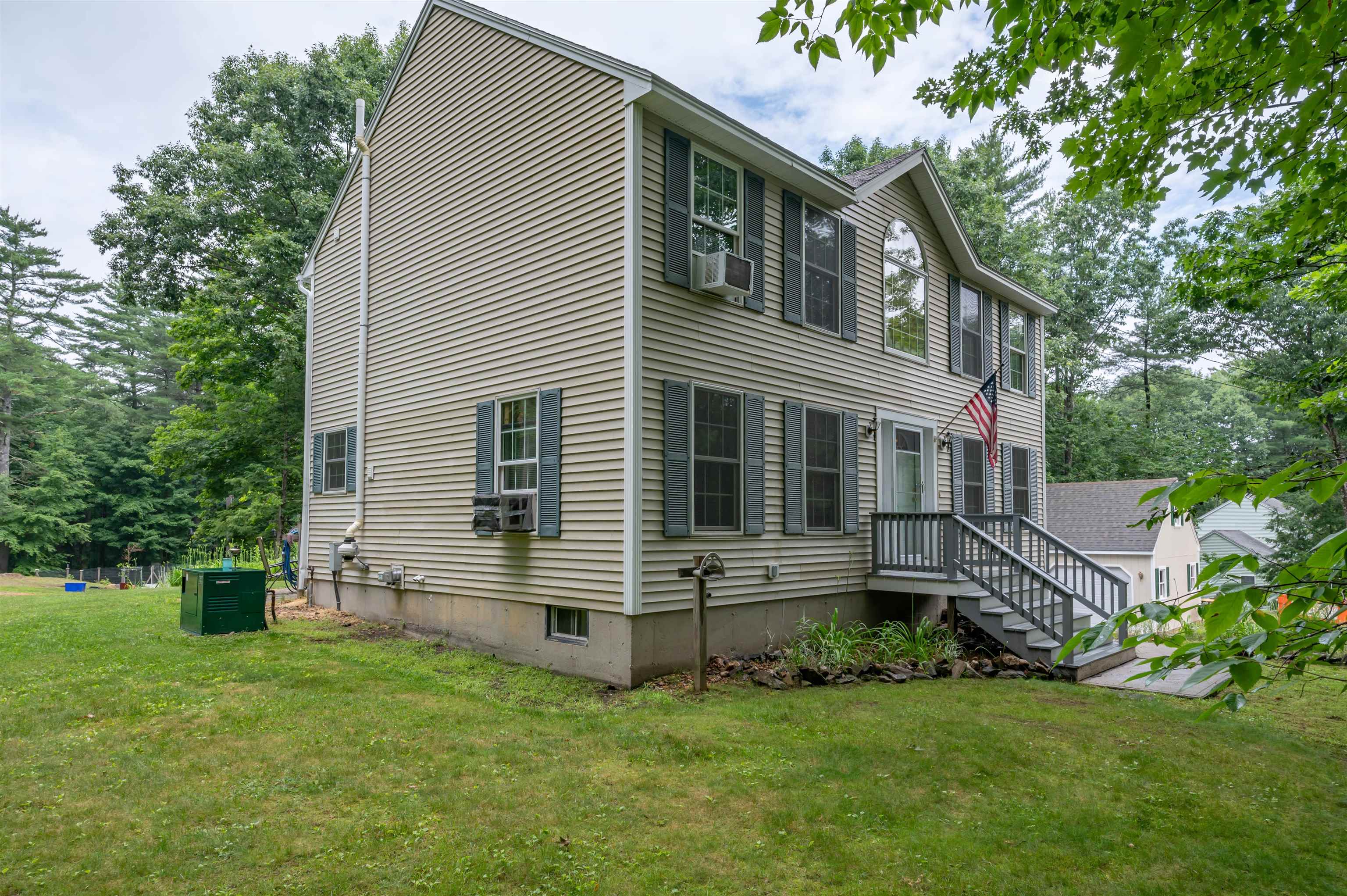 5 Blake Road Raymond, NH 03077 - Photo 4 of 55 Gallery Image 4