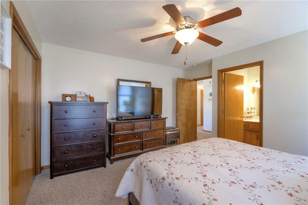 702 Twilight Court Raymore, MO 64083 - Photo 12 of 25