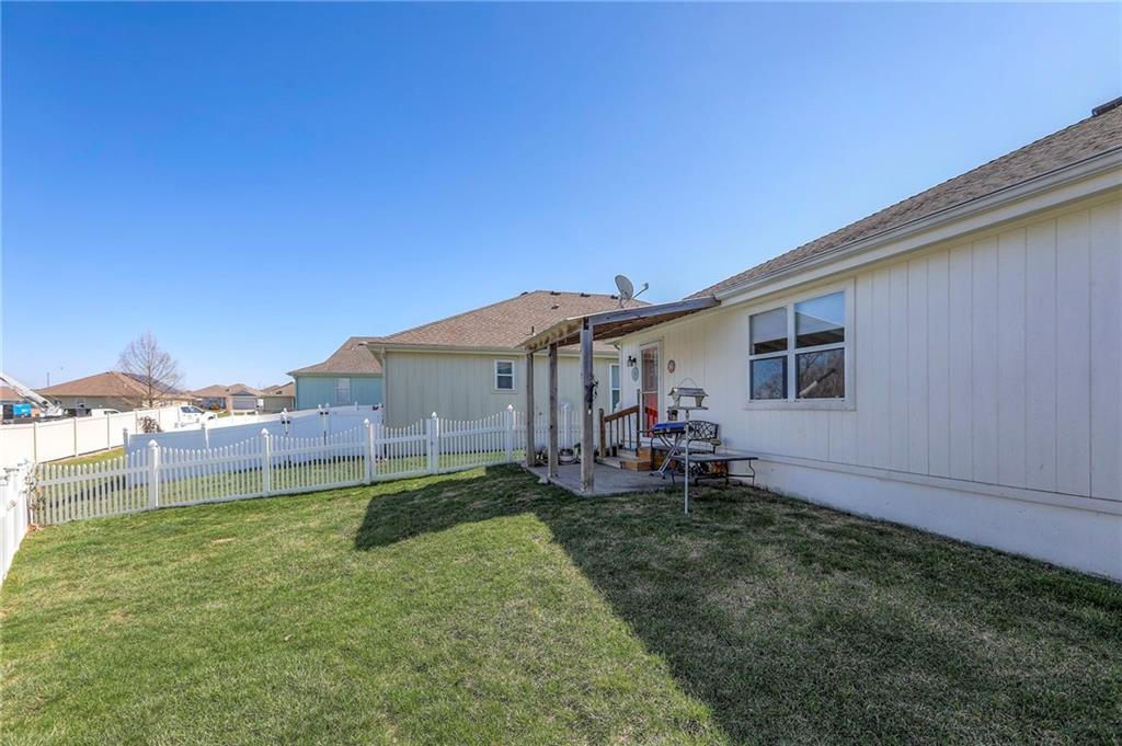 702 Twilight Court Raymore, MO 64083 - Photo 25 of 25