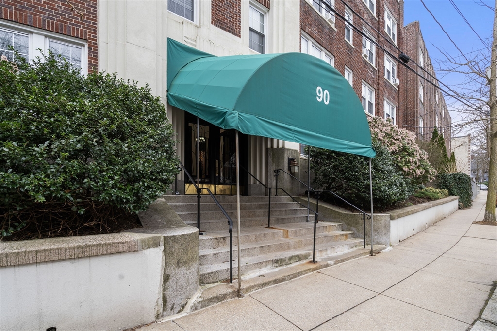 90 Kilsyth Road, Unit 2 Boston, MA 02135 - Photo 2 of 18 a front view of a house with plants