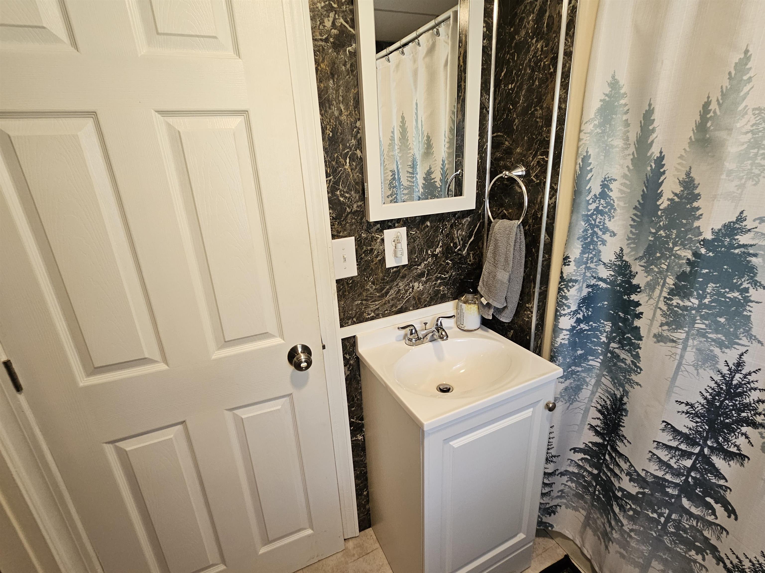 48 Pine Hill Road Warren, NH 03279 - Photo 13 of 41