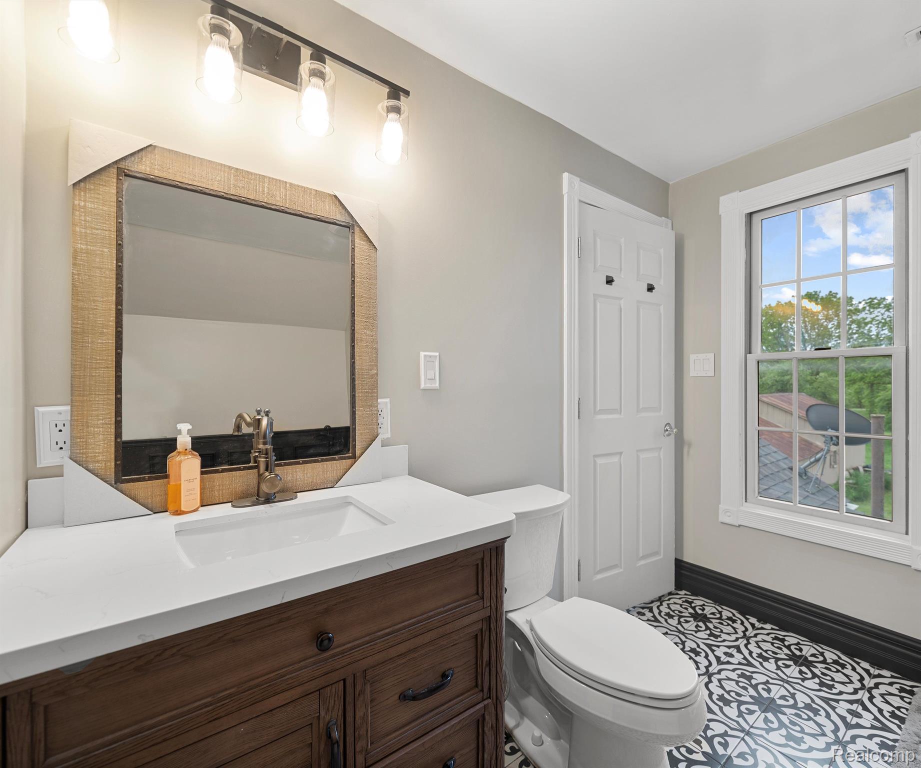 58085 9 Mile Road South Lyon, MI 48178 - Photo 40 of 49 Gallery Image 40