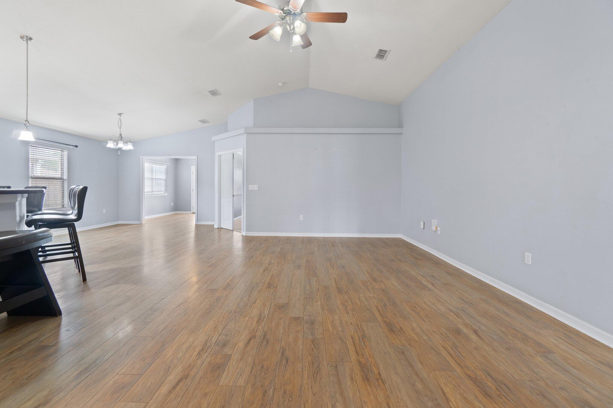 7984 Promise Creek Road Navarre, FL 32566 - Photo 5 of 22 Living Room - 1
