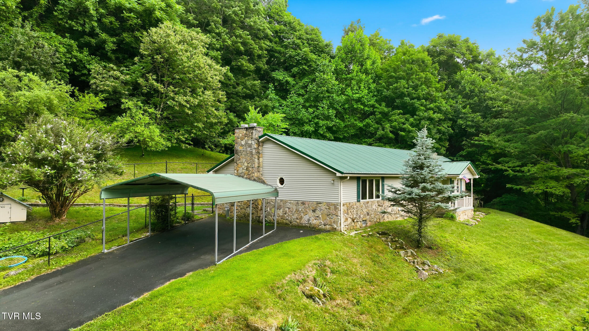 5100 Chandler Road Big Stone Gap, VA 24219 - Photo 2 of 42 3_5100 chandler rd-1