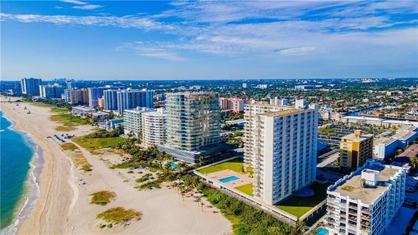 $689,999 | 750 North Ocean Boulevard, Unit 1704, Pompano Beach, FL 33062