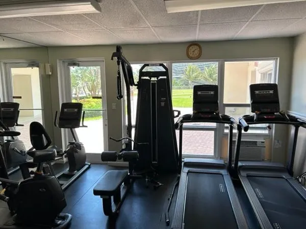 $689,999 | 750 North Ocean Boulevard, Unit 1704, Pompano Beach, FL 33062