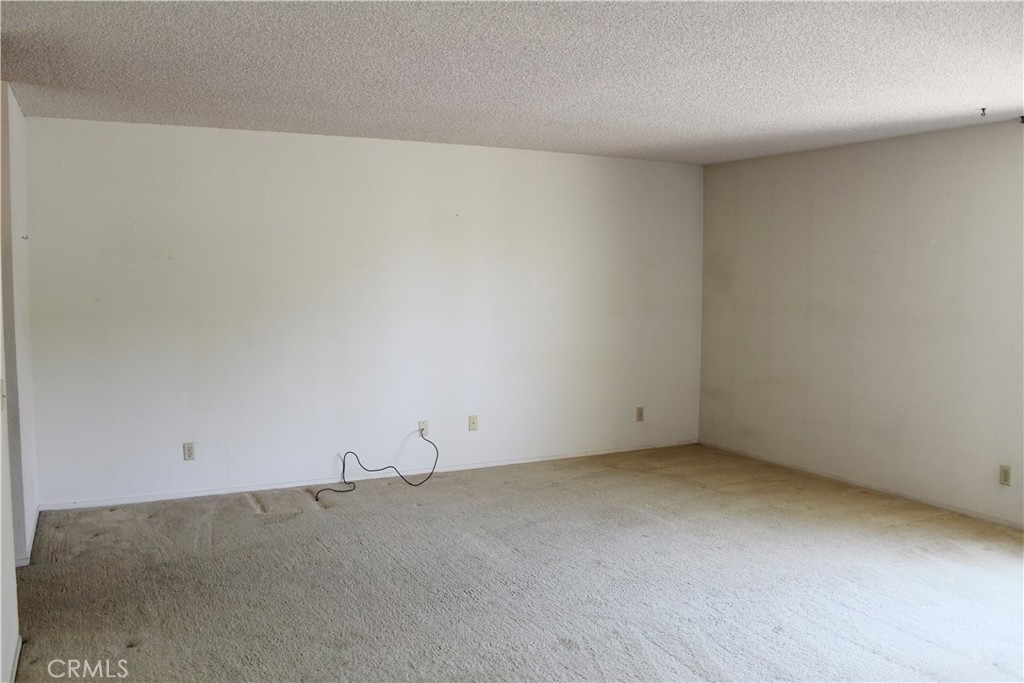 828 East Boone Street, Unit 12 Santa Maria, CA 93454 - Photo 28 of 32 a view of an empty room