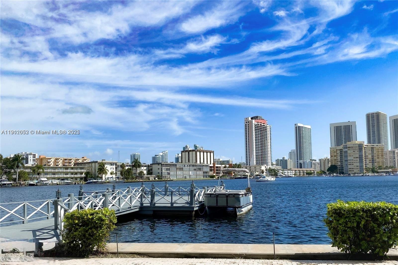 430 Golden Isles Drive, Unit 701 Hallandale Beach, FL 33009 - Photo 10 of 11