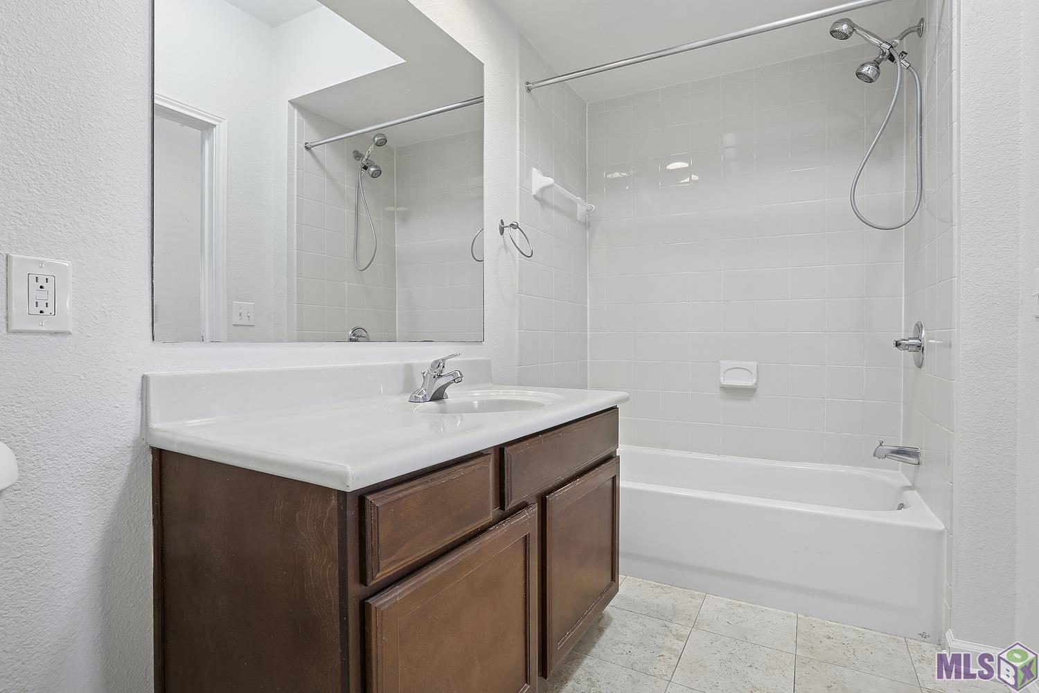 6765 Corporate Boulevard, Unit 11104 Baton Rouge, LA 70809 - Photo 7 of 17