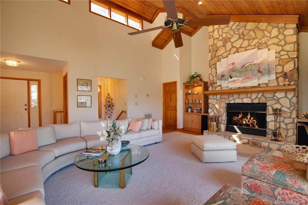 157 Blue Bird Road, Unit 65 Lake Lure, NC 28746 - Photo 7 of 34 Gallery Image 7
