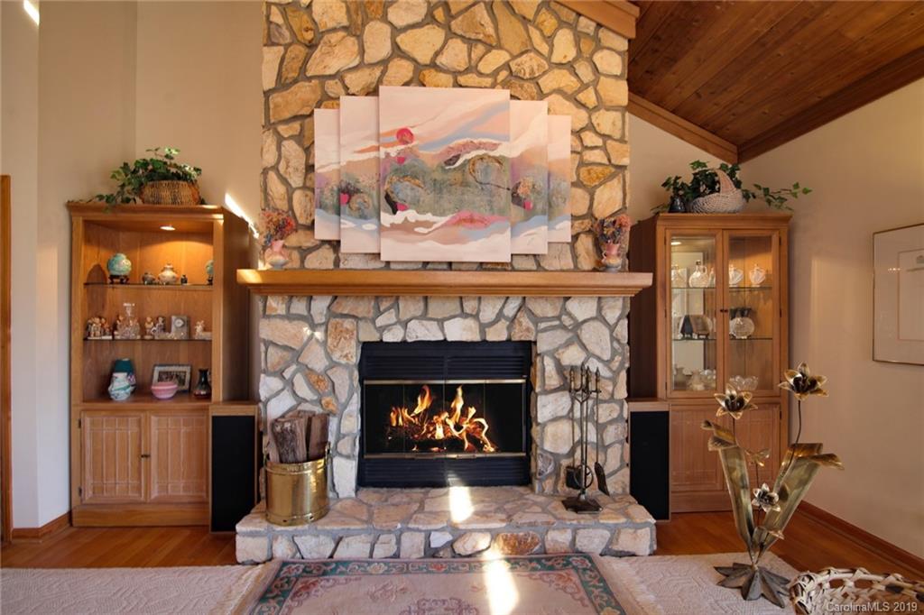 157 Blue Bird Road, Unit 65 Lake Lure, NC 28746 - Photo 9 of 34 Gallery Image 9