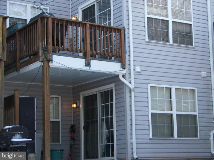 4302 Huntshire Road Randallstown, MD 21133 - Photo 10 of 11 Deck