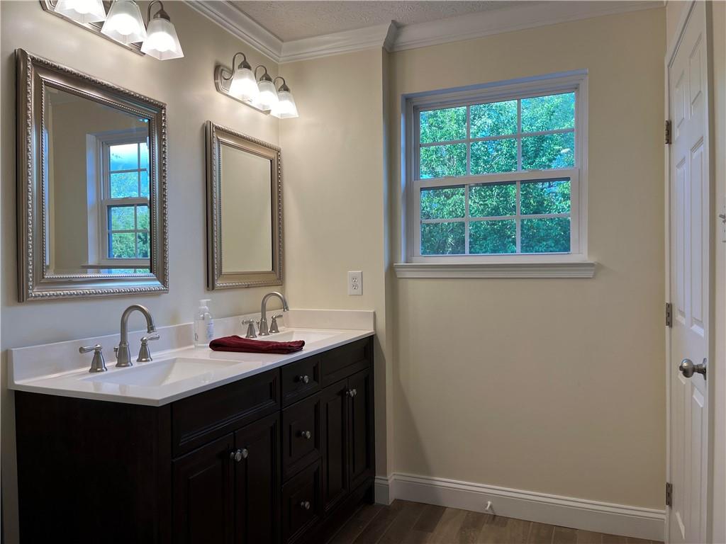 266 Maple Ridge Drive Canonsburg, PA 15317 - Photo 18 of 24 Gallery Image 18