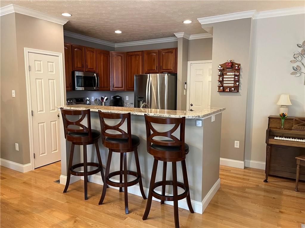 266 Maple Ridge Drive Canonsburg, PA 15317 - Photo 8 of 24 Gallery Image 8
