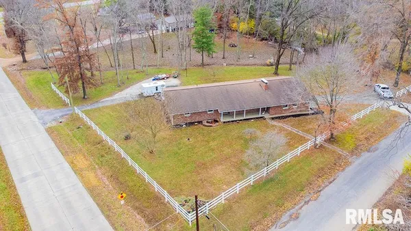 $385,000 | 439 East Glenwood Avenue, Olney, IL 62450