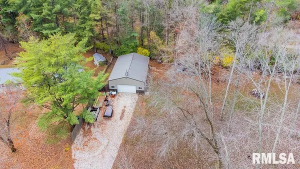 $385,000 | 439 East Glenwood Avenue, Olney, IL 62450