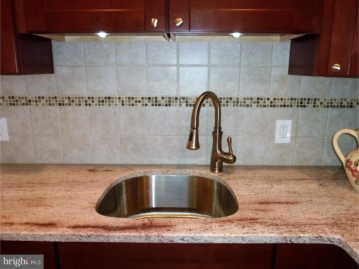 409 Flanders Road Burlington, NJ 08016 - Photo 8 of 20 Gallery Image 8
