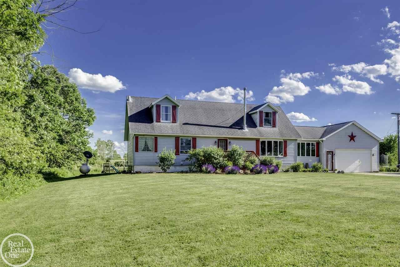 12279 Dunn Road Memphis, MI 48041 - Photo 2 of 40