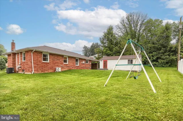 $3,000 | 83 Hillside Circle, Camp Hill, PA 17011