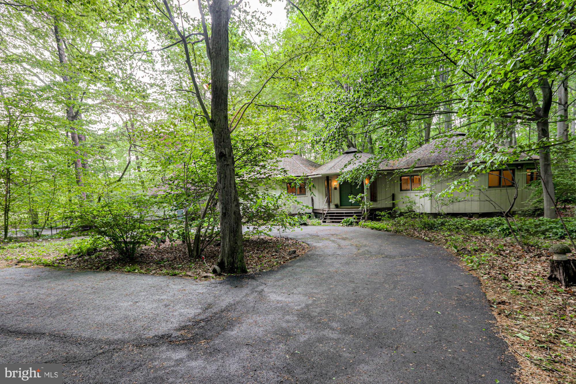 75 Good Hope Road Landenberg, PA 19350 - Photo 3 of 65 a front view of a house with garden