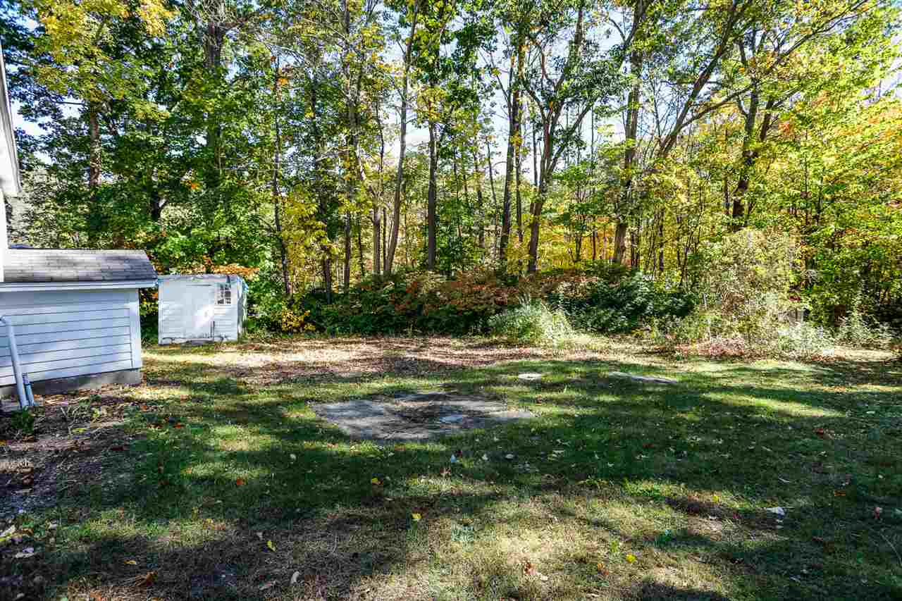 157 Rockingham Road Auburn, NH 03032 - Photo 3 of 29