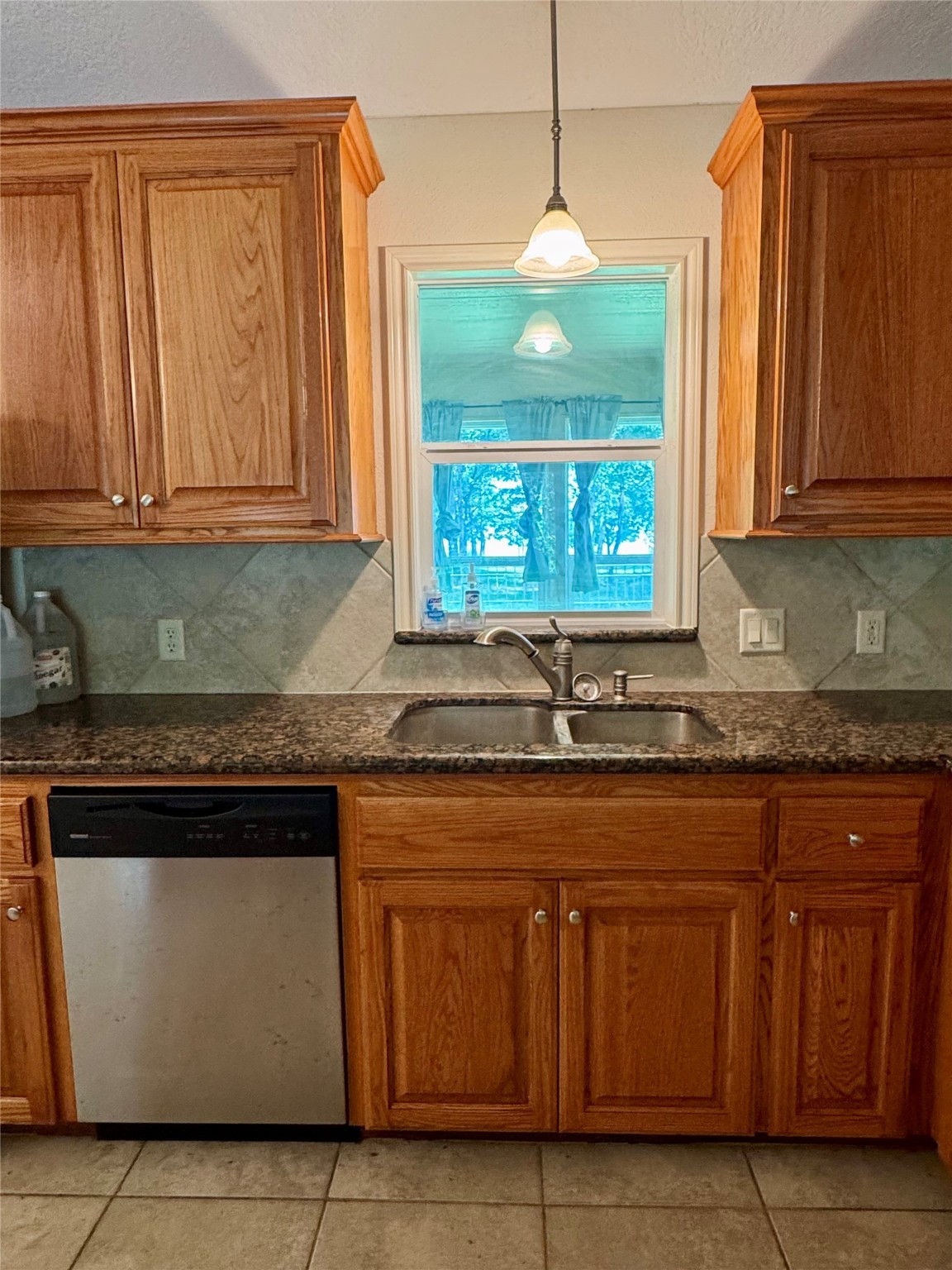 86 Huntington Trinity, TX 75862 - Photo 13 of 44