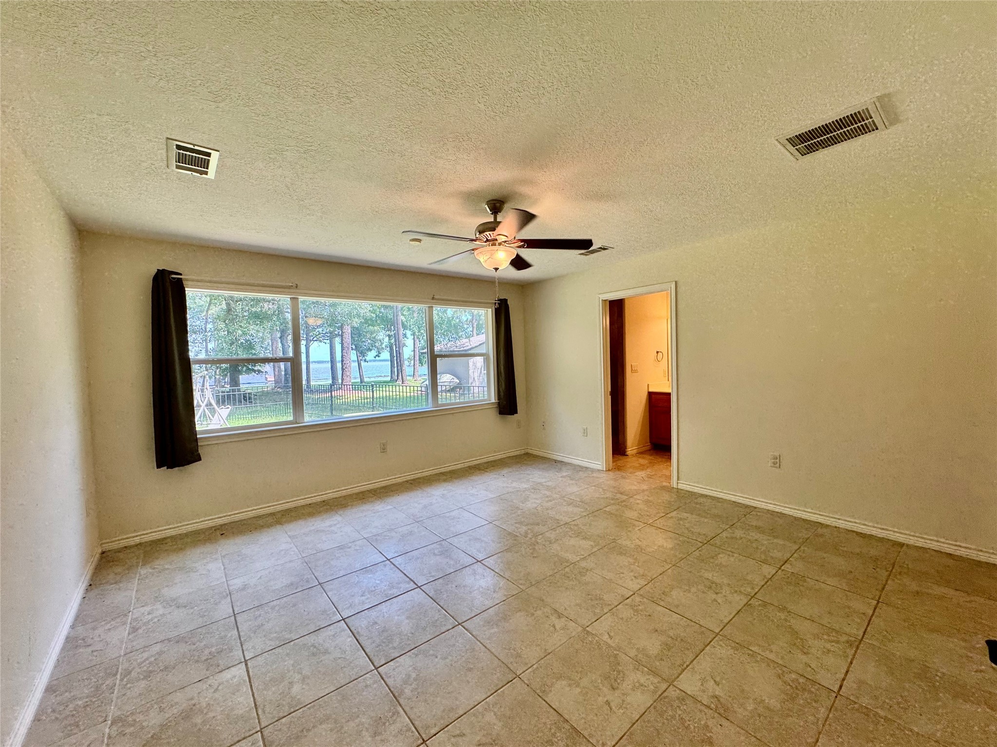 86 Huntington Trinity, TX 75862 - Photo 16 of 44