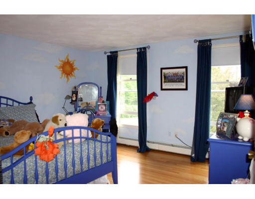 148 Maynard Farm Road Sudbury, MA 01776 - Photo 12 of 15