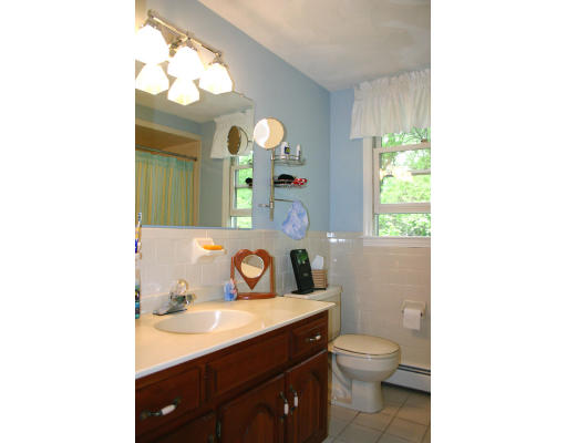 148 Maynard Farm Road Sudbury, MA 01776 - Photo 13 of 15
