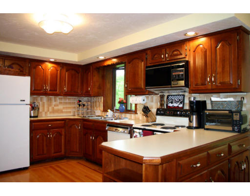 148 Maynard Farm Road Sudbury, MA 01776 - Photo 6 of 15