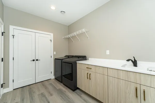 $529,900 | 353 Spring Day Court Northeast, Eyota, MN 55934