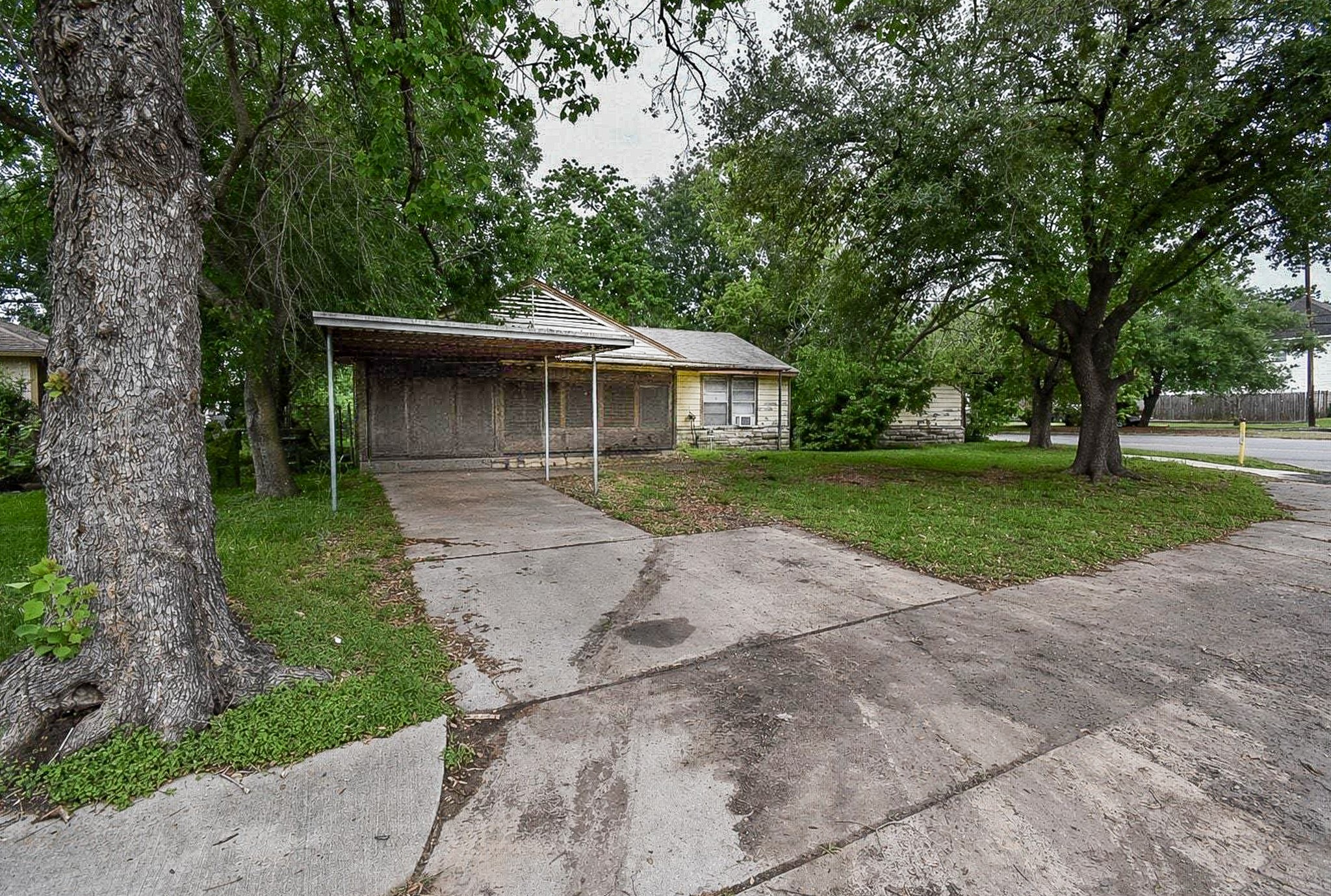 5155 Balkin Street Houston, TX 77021 - Photo 1 of 27