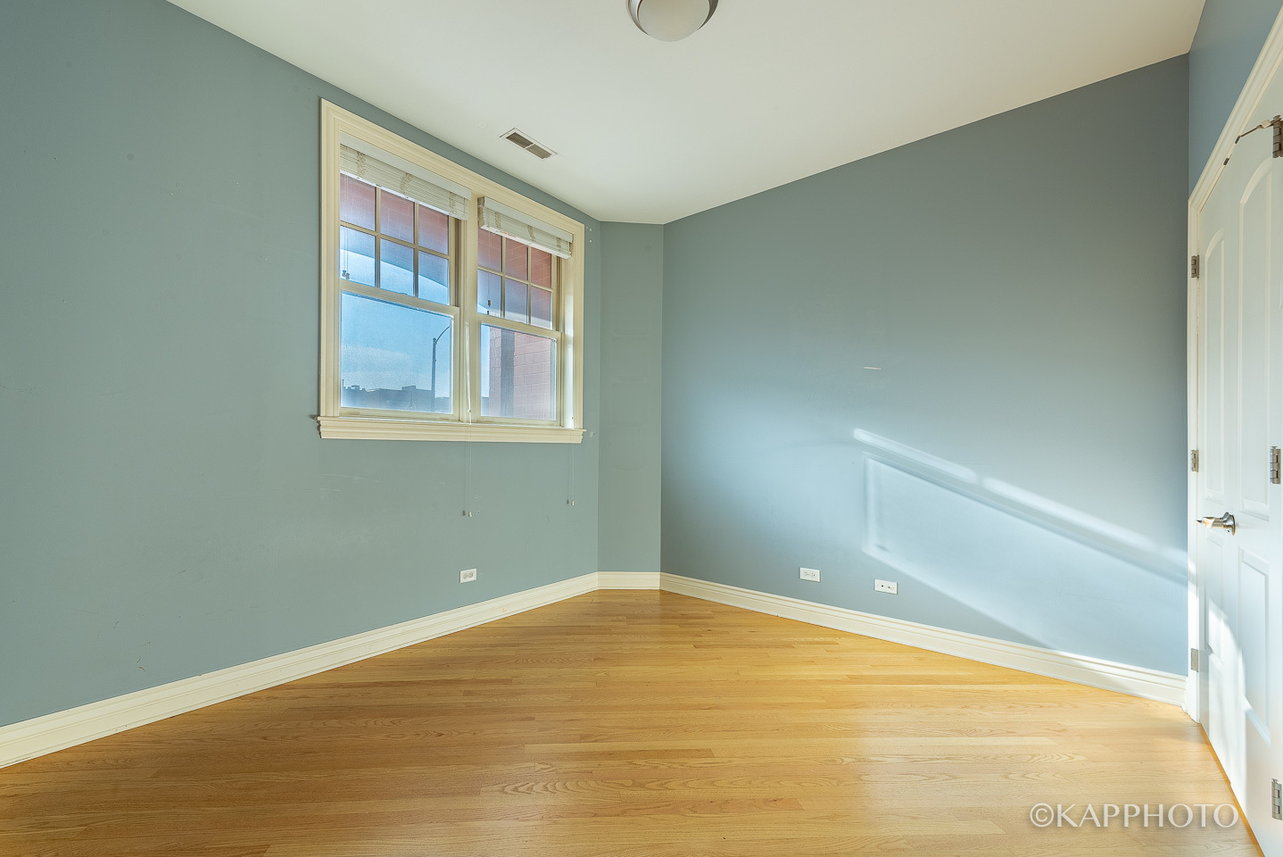 35 South Racine Avenue, Unit 2SE Chicago, IL 60607 - Photo 14 of 27