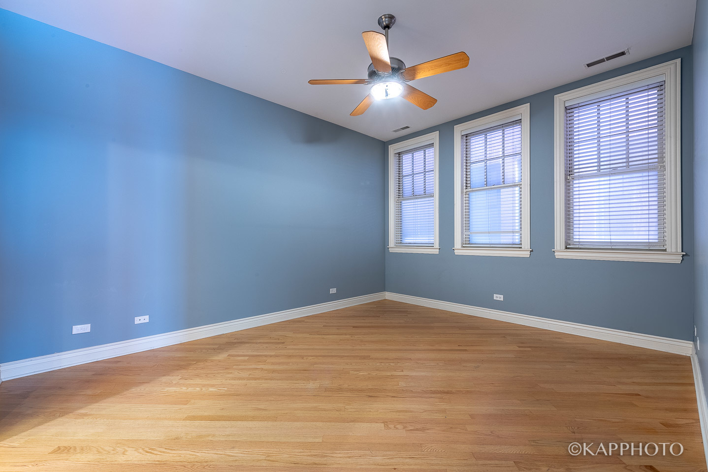 35 South Racine Avenue, Unit 2SE Chicago, IL 60607 - Photo 18 of 27