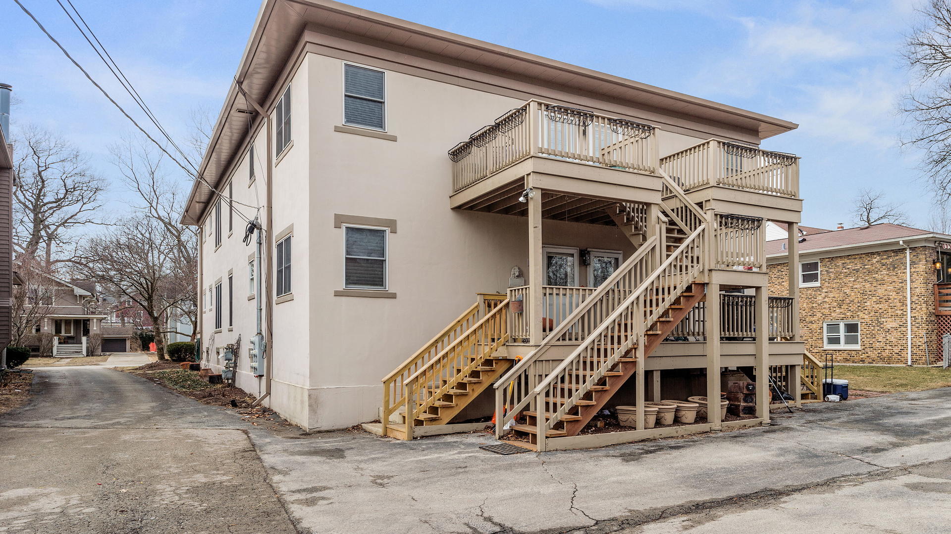 145 Barrypoint Road, Unit 2S Riverside, IL 60546 - Photo 18 of 18