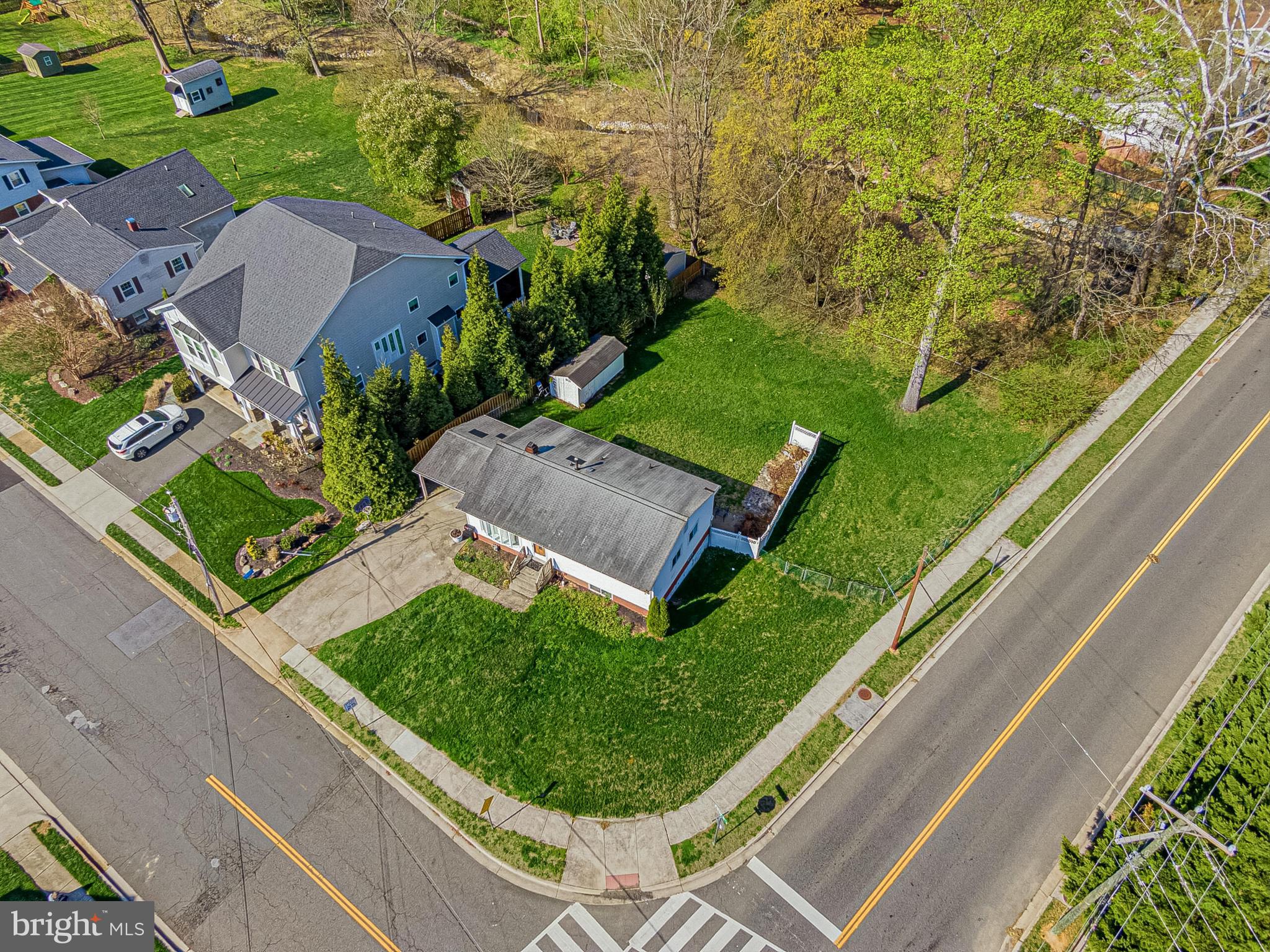 301 Patrick Street Southwest Vienna, VA 22180 - Photo 2 of 3