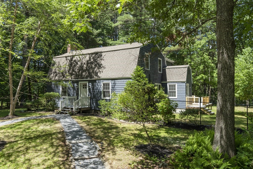 67 Burnham Road Bolton, MA 01740 - Photo 28 of 42