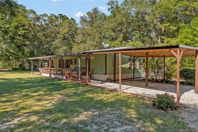 $2,400 | 16513 Southwest 67 Place, Archer, FL 32618