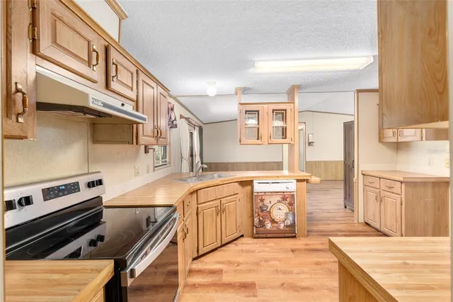 $2,400 | 16513 Southwest 67 Place, Archer, FL 32618