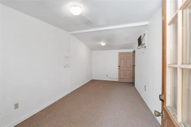 $2,400 | 16513 Southwest 67 Place, Archer, FL 32618